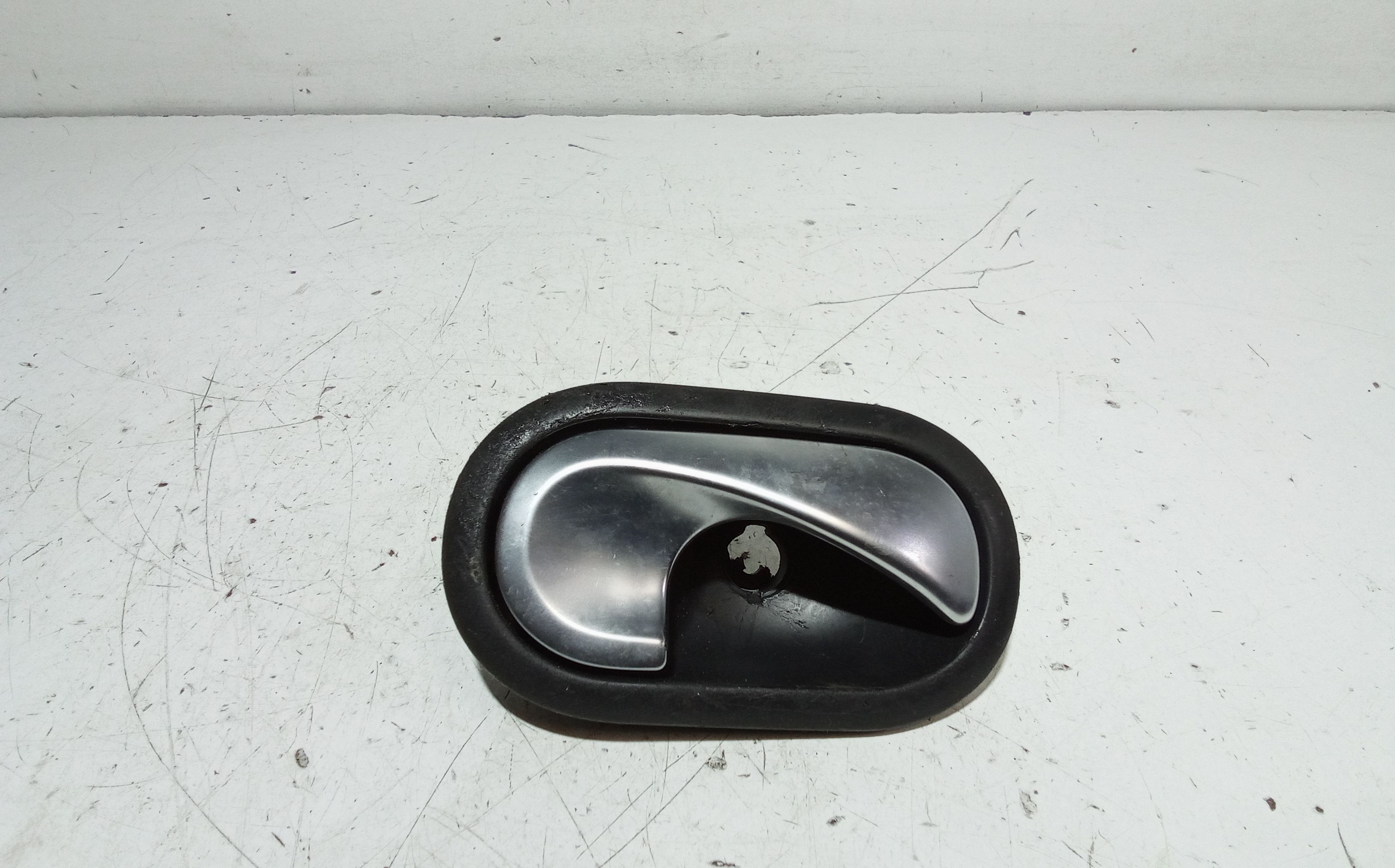 Maniglia interna Anteriore Destra RENAULT Megane ll Serie (02>06)