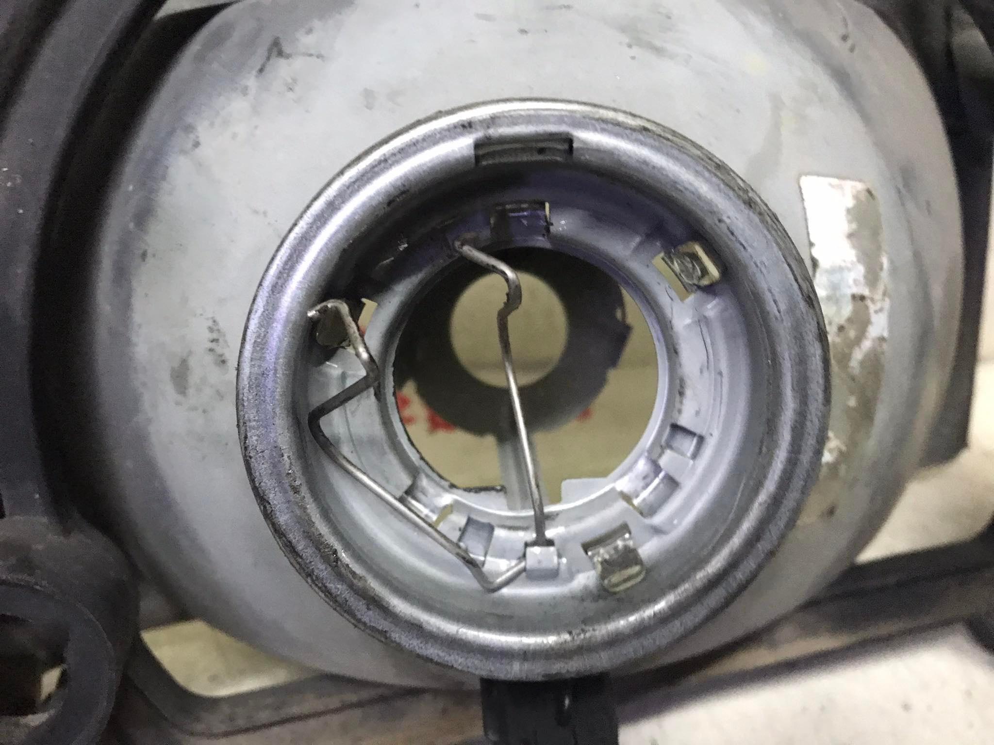 Parafango Anteriore Sinistro Per VW Transporter T4 (01/96-04/03) Attacco Corto, Qualità OEM, Non Per Multivan/Caravelle