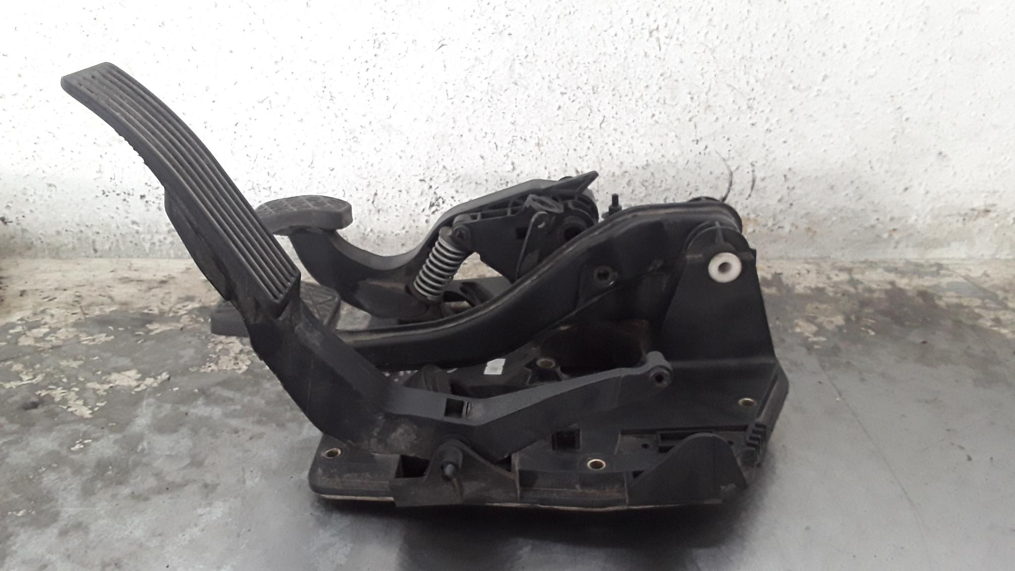 Accessori per Pedali Freno Auto Pedale Freno Antiscivolo acceleratore, Misura per Ford Focus 2 3