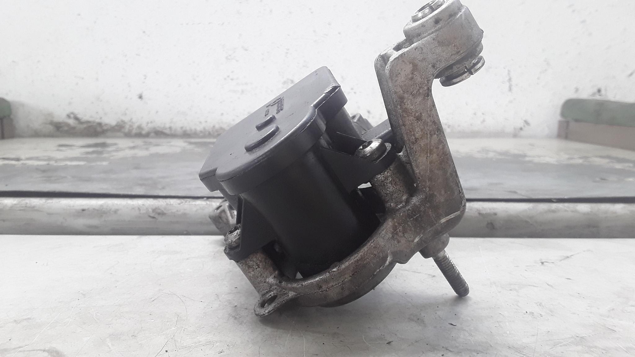 Kit 4 Soupapes D'aspiration Pour Alfa Romeo 75/90 V6 - Marque Livia, Réf. 60523548 - Neuf