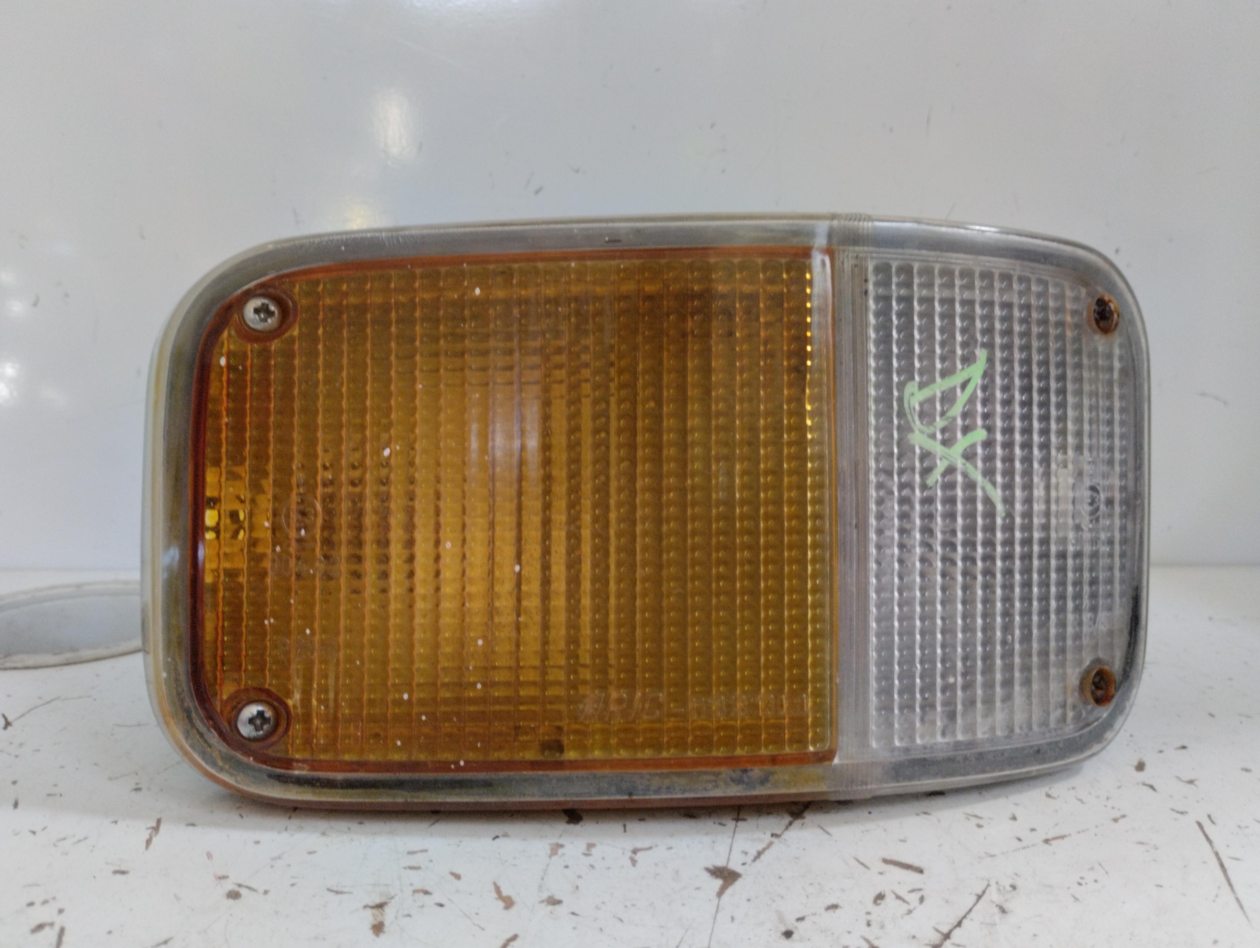 Fanalino Freccia Laterale Per Fiat 126 E 126 Bis - Fanale Lucciola Sinistra/destra Epoca
