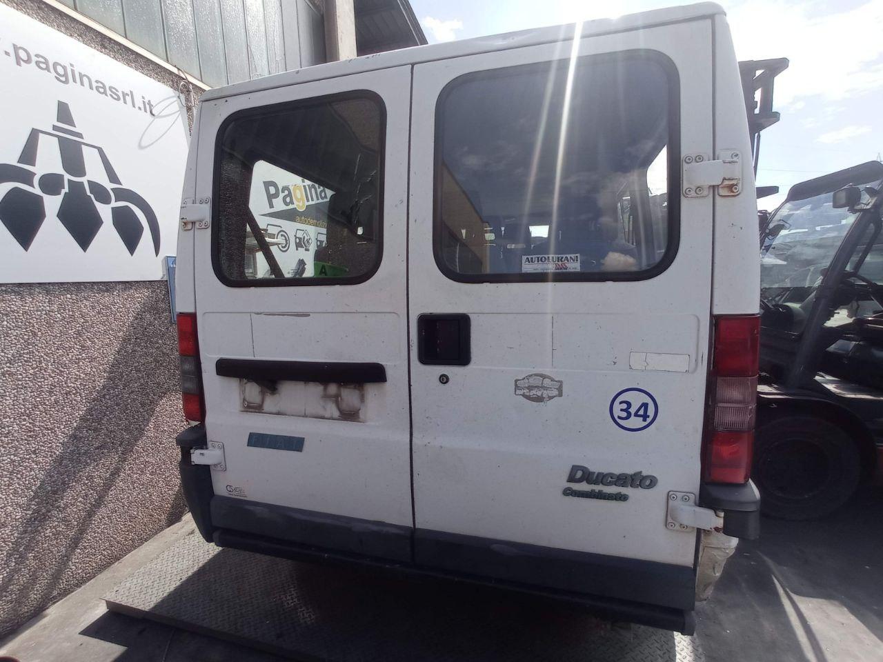 Finestrino Lunotto Posteriore Per VW Crafter 2018-2023 - Doppia Porta A Battente Lato Destro, Vetro Colorato Nero, Omologato Per Camper (L2 L3)
