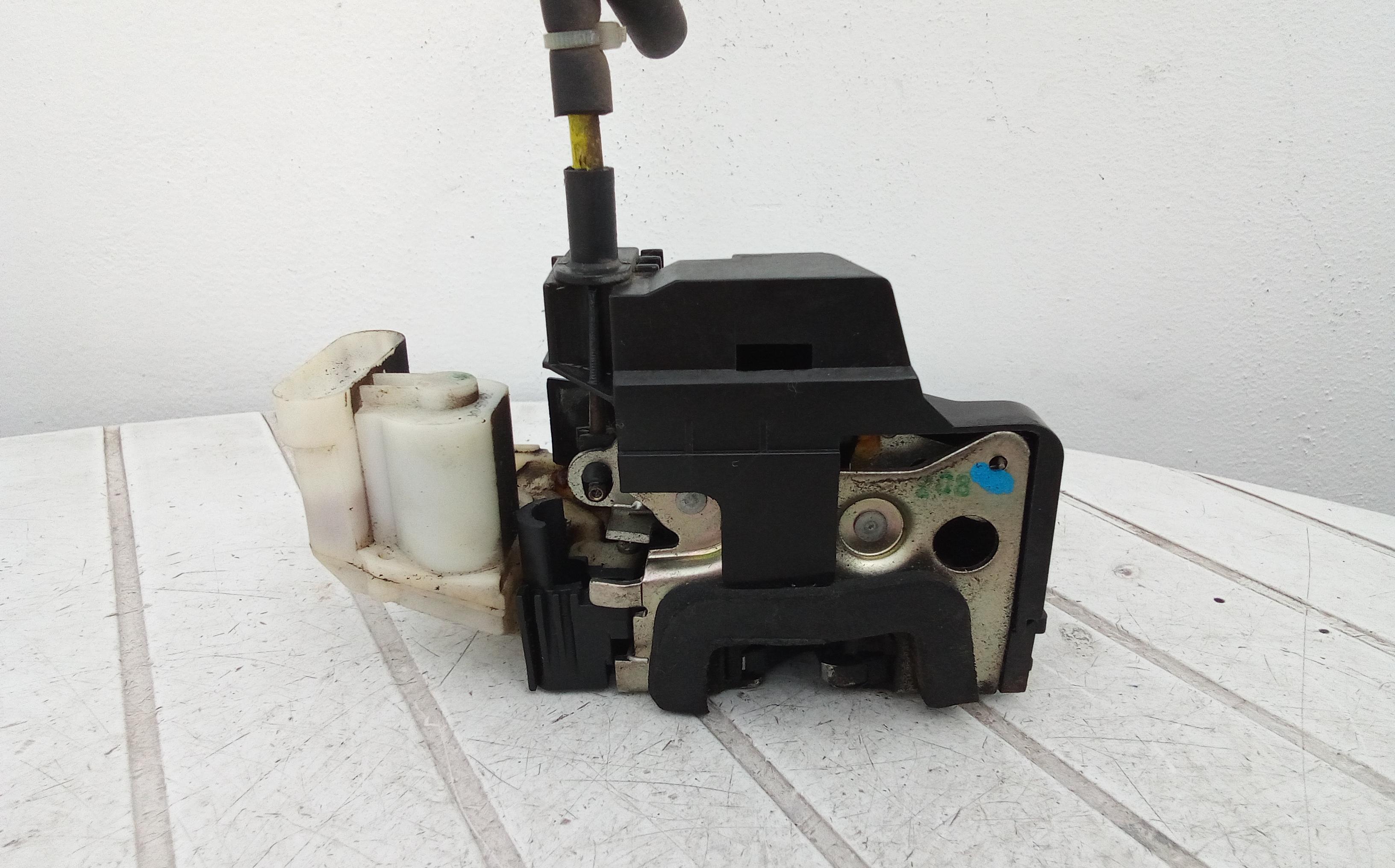 51931422 SERRATURA PORTA POST. SX. per FIAT BRAVO (3L) 2.0 Mjt 16V Ber 51931422 SERRATURA PORTA POST. SX. per FIAT BRAVO (3L) 2.0 Mjt 16V Ber