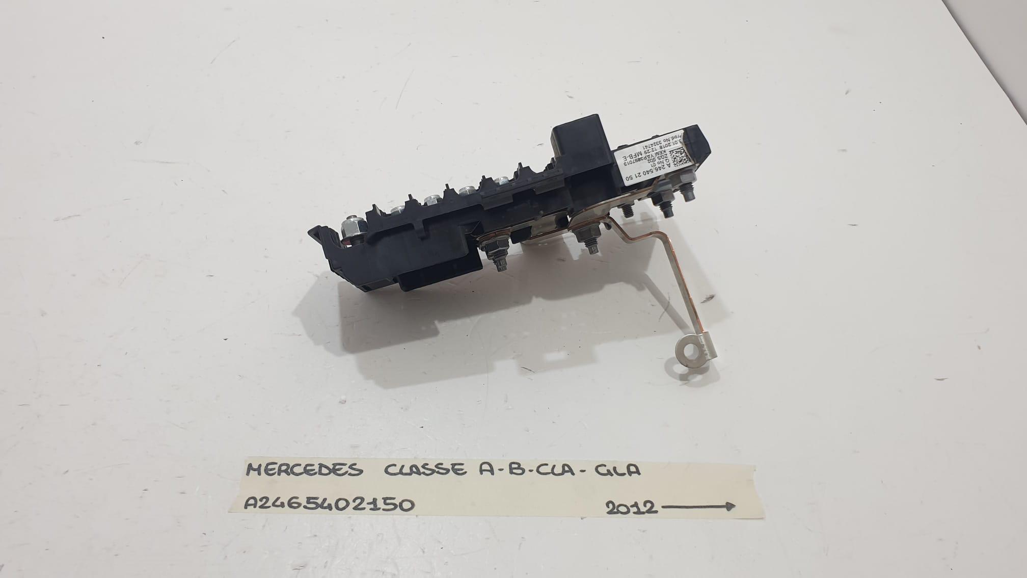 Cache-batterie Avant Pour Mercedes-Benz Classe A W176 - Référence A2465410105 - Neuf D'origine