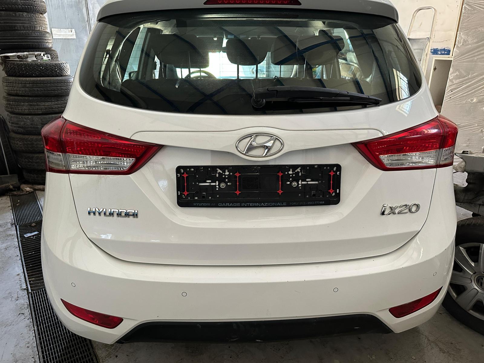 RICAMBI USATI AUTO HYUNDAI iX20 Serie G4FA Benzina 1400 (10>18)