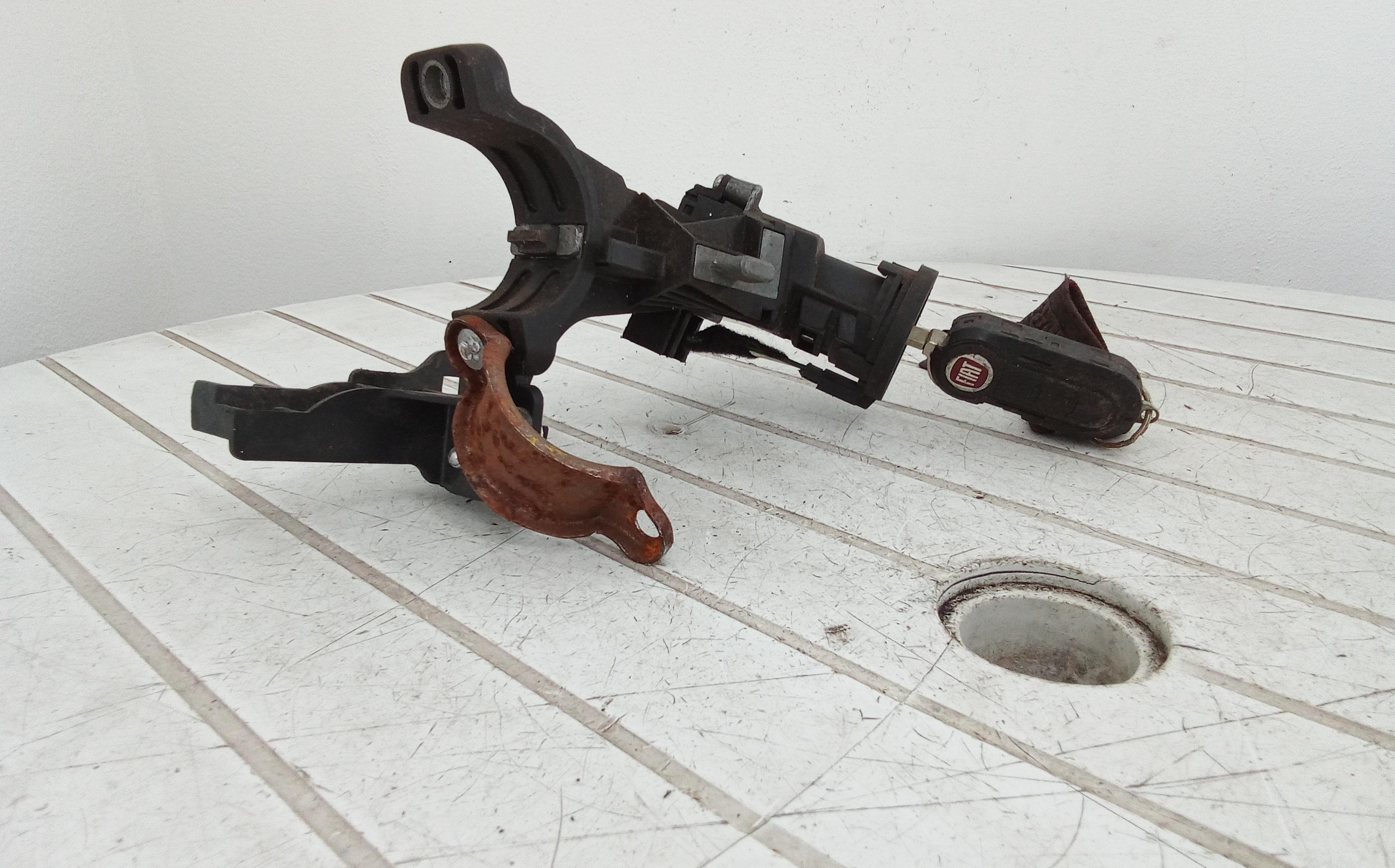 Blocco di supporto per cuscinetti, RS PRO UCP208, interno 40 mm ID, foro di montaggio 17 mm, lungo 184 mm, in Ghisa | RS Blocco di supporto per cuscinetti, RS PRO UCP208, interno 40 mm ID, foro di montaggio 17 mm, lungo 184 mm, in Ghisa | RS