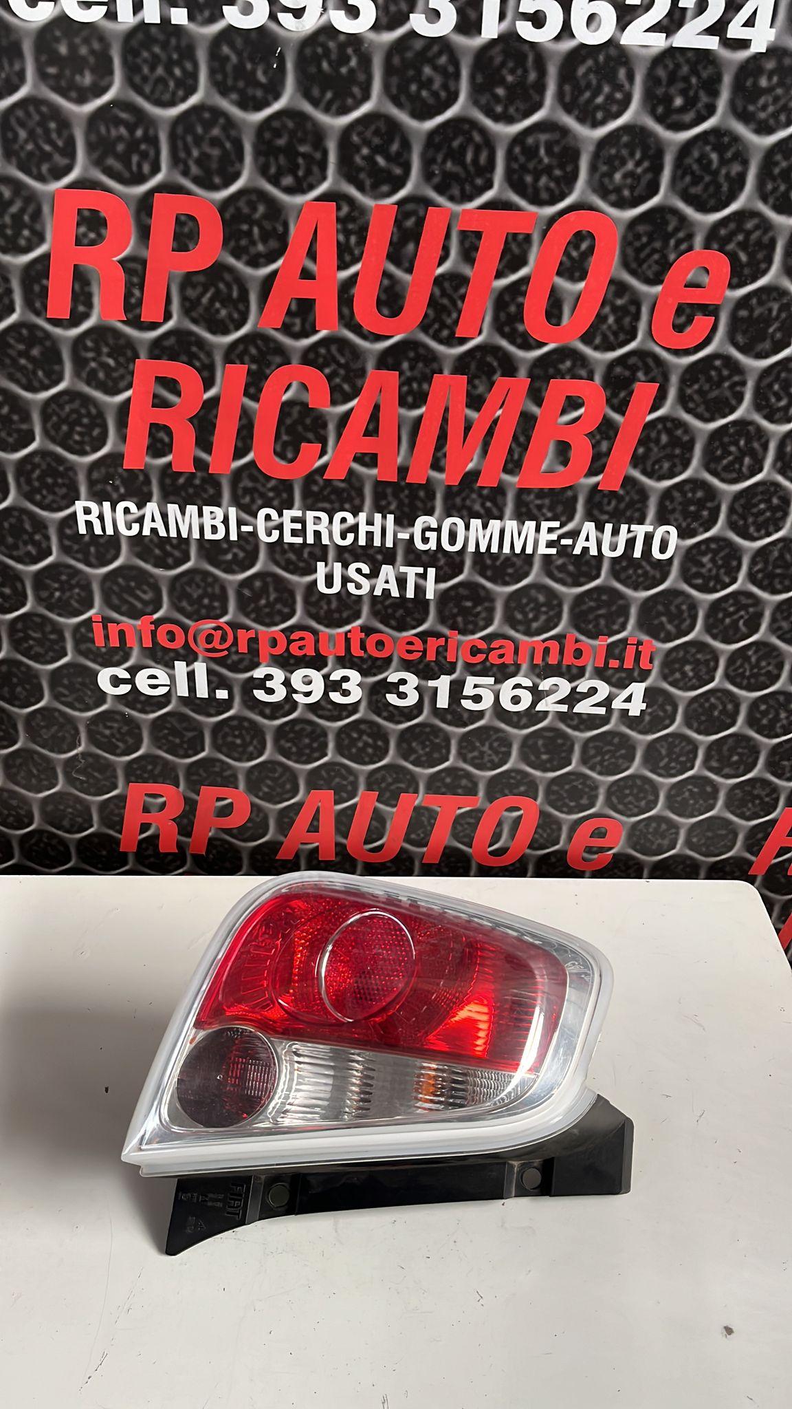 Fanale Led Sinistro 500l 2012 Fanale Posteriore Sinistro LED Per Fiat 500L - Compatibile Dal 2012 Cornice Cromata Ricambio Fiat 500l Posteriore