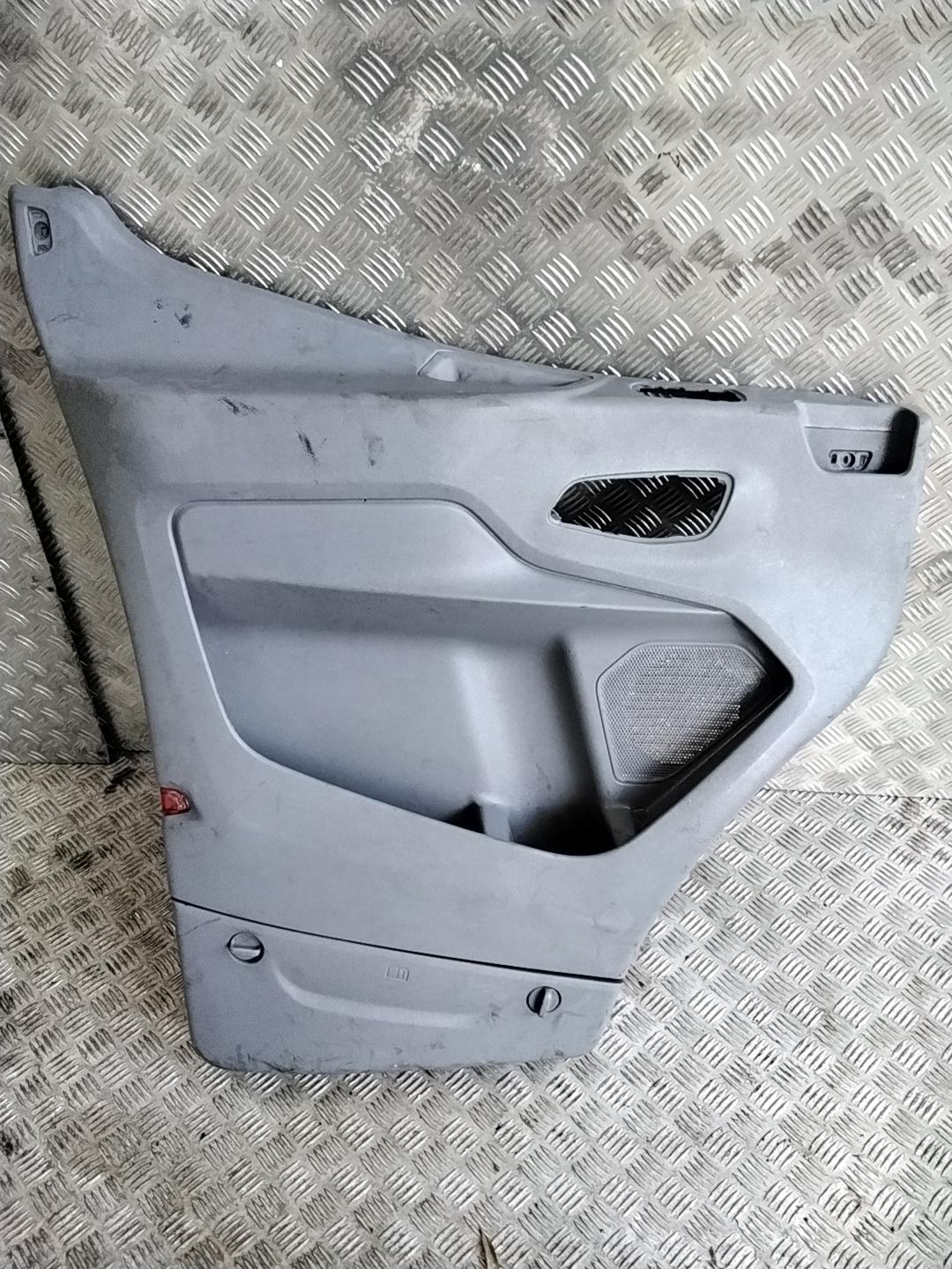 Clip Fermapanno Portiera Toyota 4Runner (1996-2002) E Tacoma (1995-2001) – Set Da 4 Pezzi Di Ricambio Originali RLB-HILON