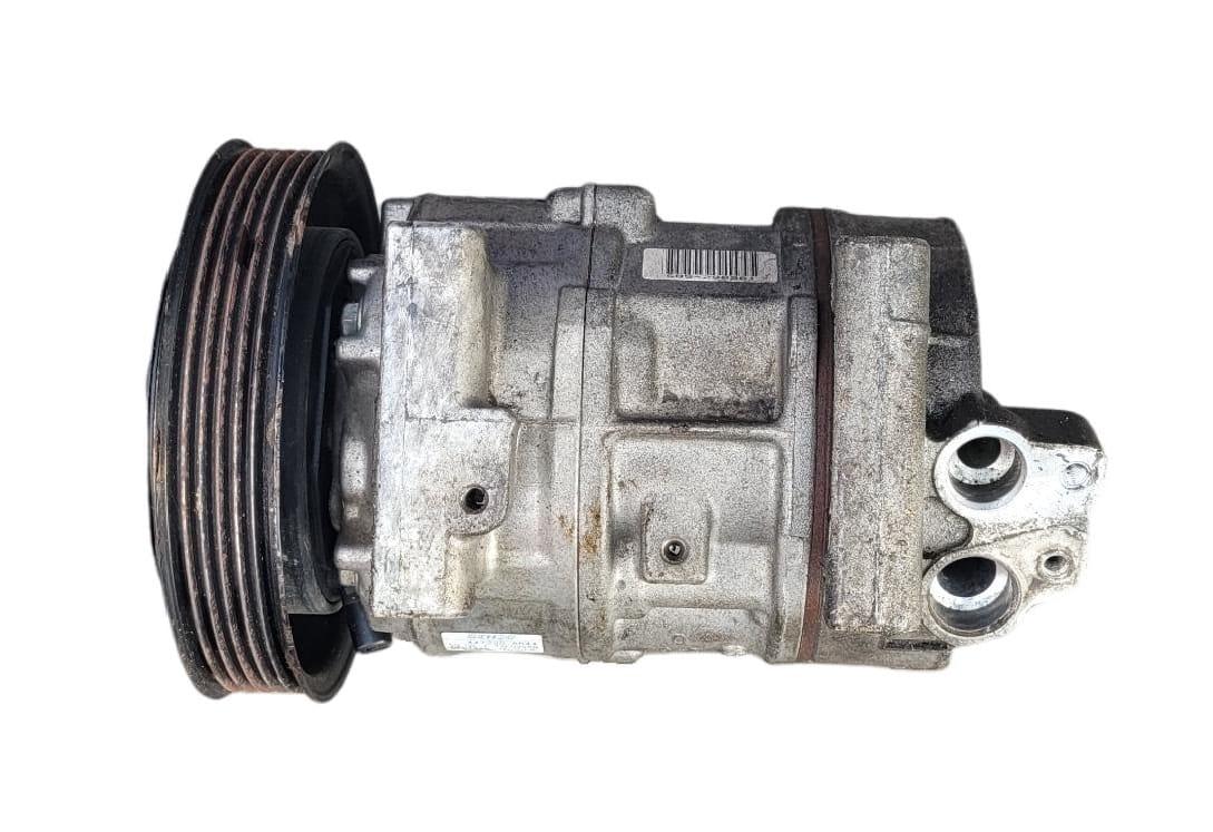 Compressore a/c - Immagine 1 di 2