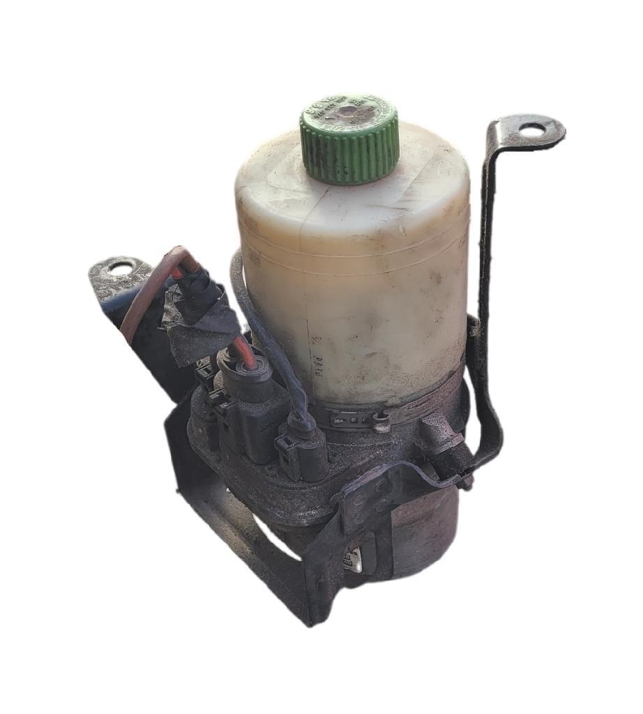 Pompa Servosterzo Volkswagen POLO (9N) (04/05>) 6Q0423156AG Usato