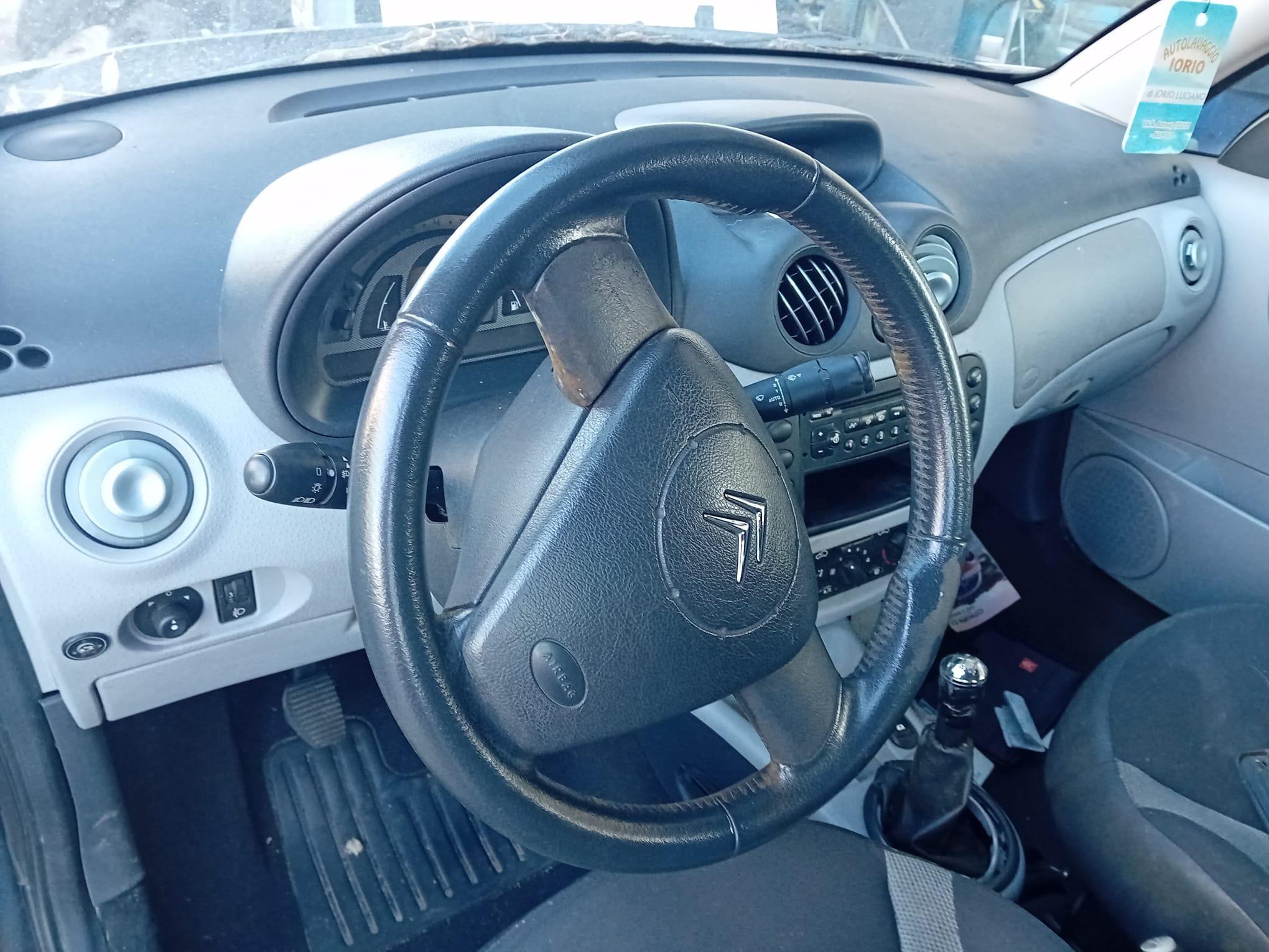 KUDA Console Porta Navigatore Specifica Per Citroen C3, Pluriel E C2 (06/03+) - Pelle Sintetica Nera Con Montaggio Facile E Certificazione TÜV