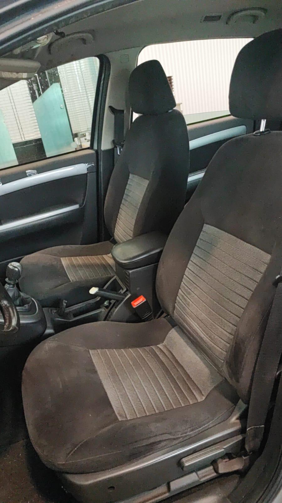 Graffette Per Tappezzeria Calibro 18 - Confezione Da 4.000 A 40.000 Pezzi, Lunghezze Varie, Acciaio Zincato