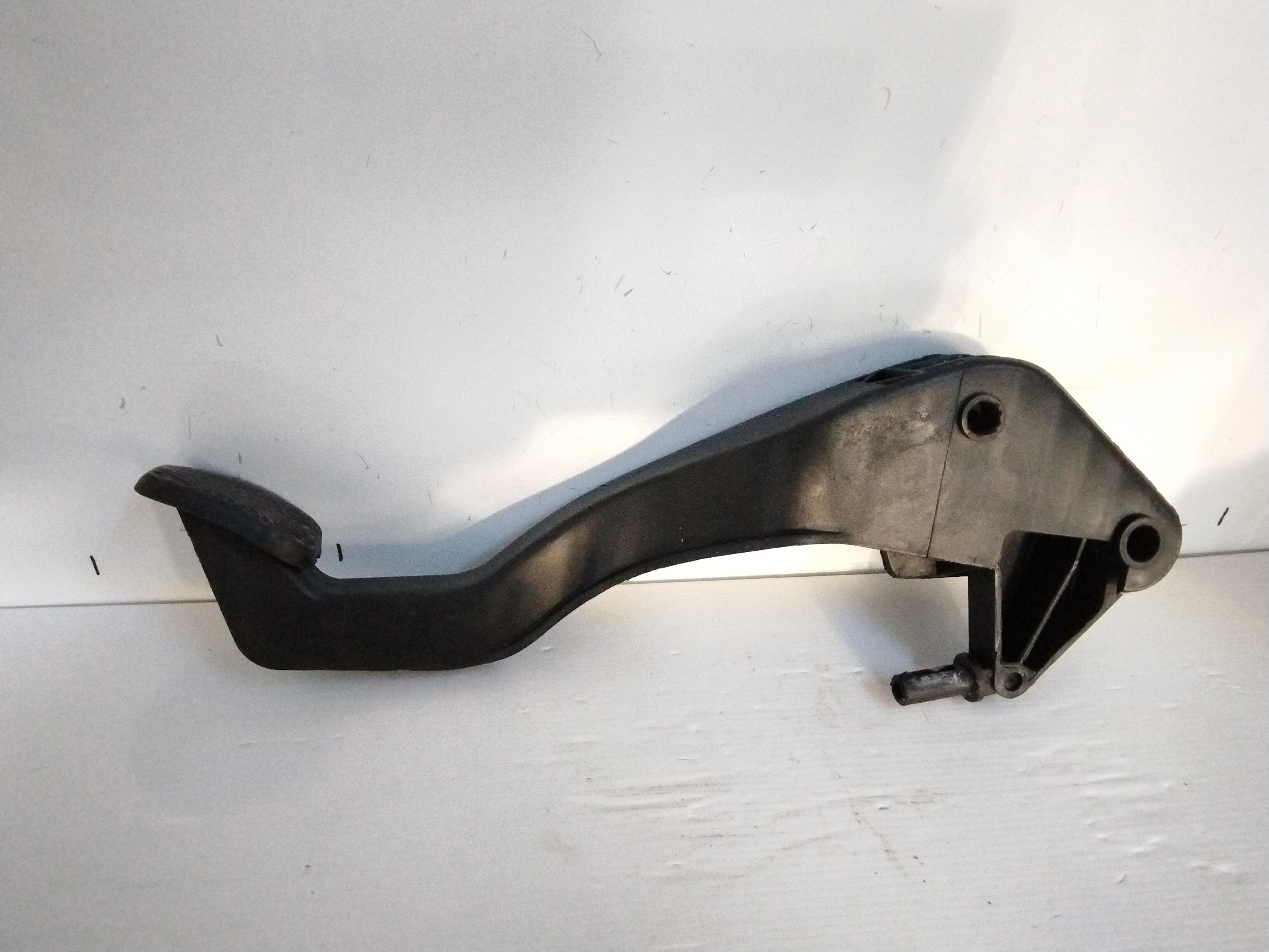 Guarnizione Pedale Frizione Gomma Per Ducato | Sostituzione Originale 71747697 - Foto 12