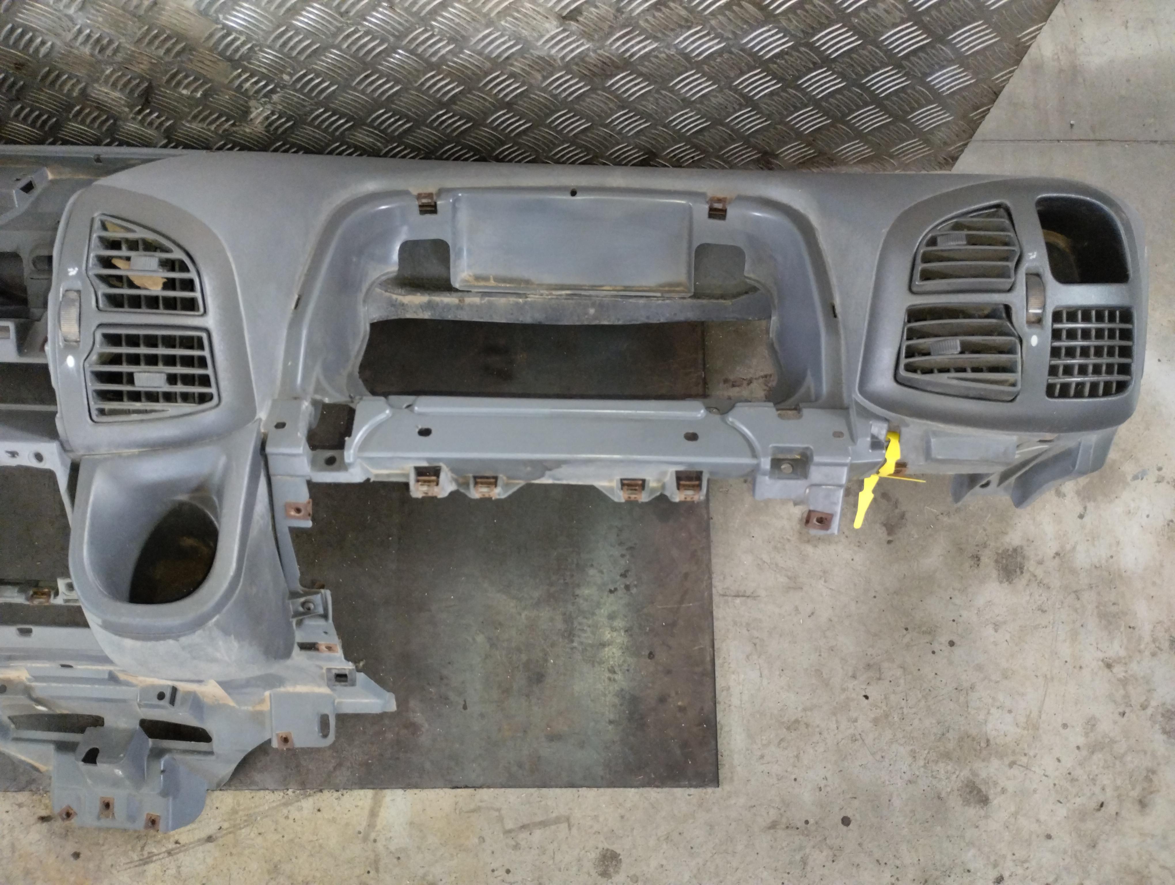 Tomtom Drums TomTom BeanBag Dash Mount – Universal Fit For VIA, START & GO Models (Like 1625TM, 1535TM, Start 55) Tomtom Watch Strap - Foto 9