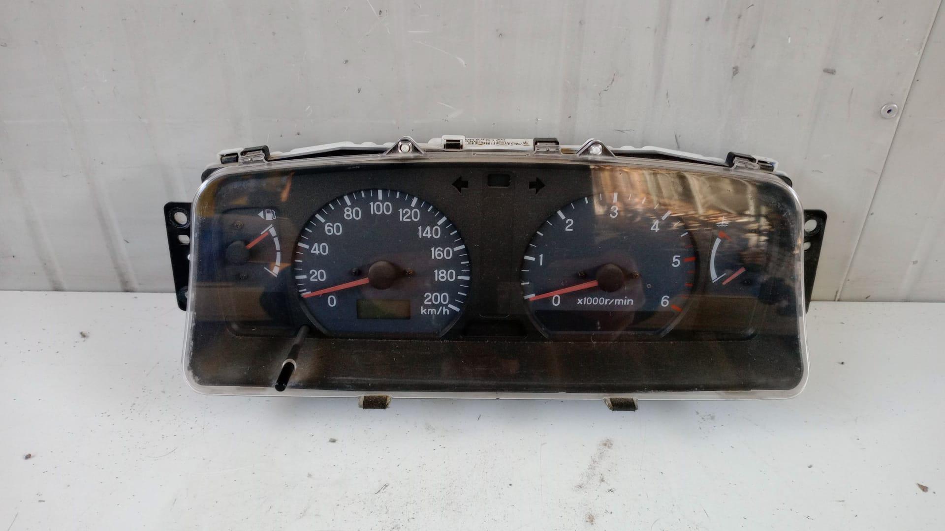 Pare-brise moyen Isotta pour BMW NINE T URBAN GS 1200 Transparent Vente en Ligne Pare-brise moyen Isotta pour BMW NINE T URBAN GS 1200 Transparent Vente en Ligne