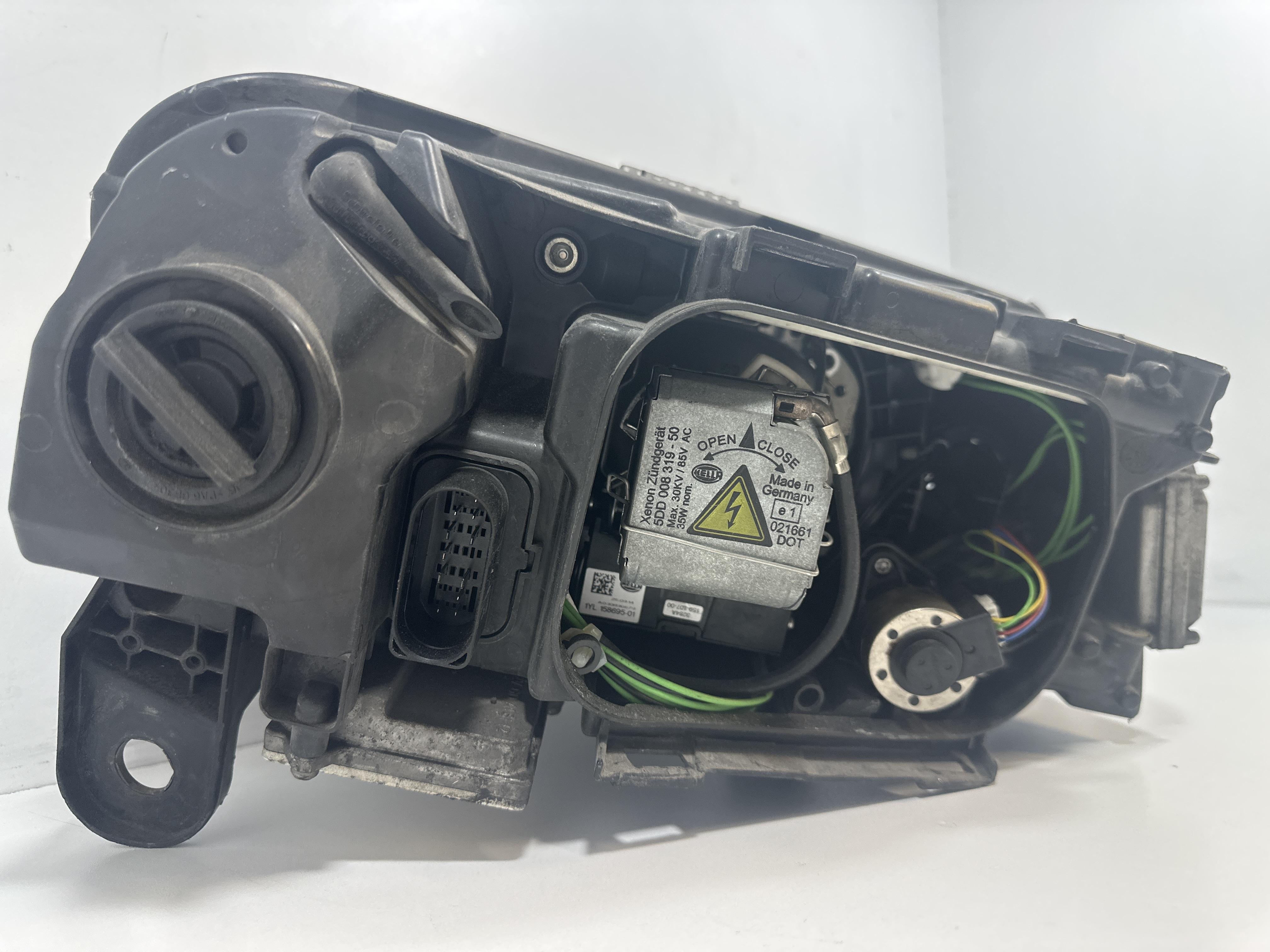 Ugello LavaFari Anteriore Sinistro Per Audi A6 4F2 C6 (2008-2011) - Ricambio OEM 4F0955101B