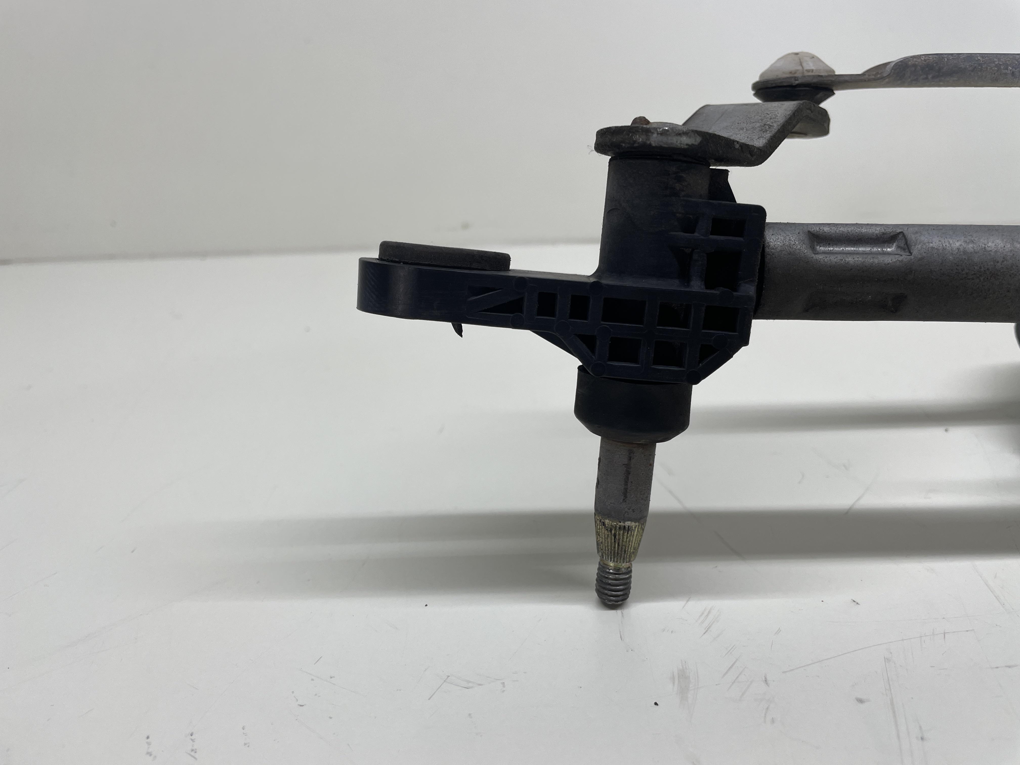 Front wiper arms (x2) used - Fiat PANDA - 735434447 - GPA