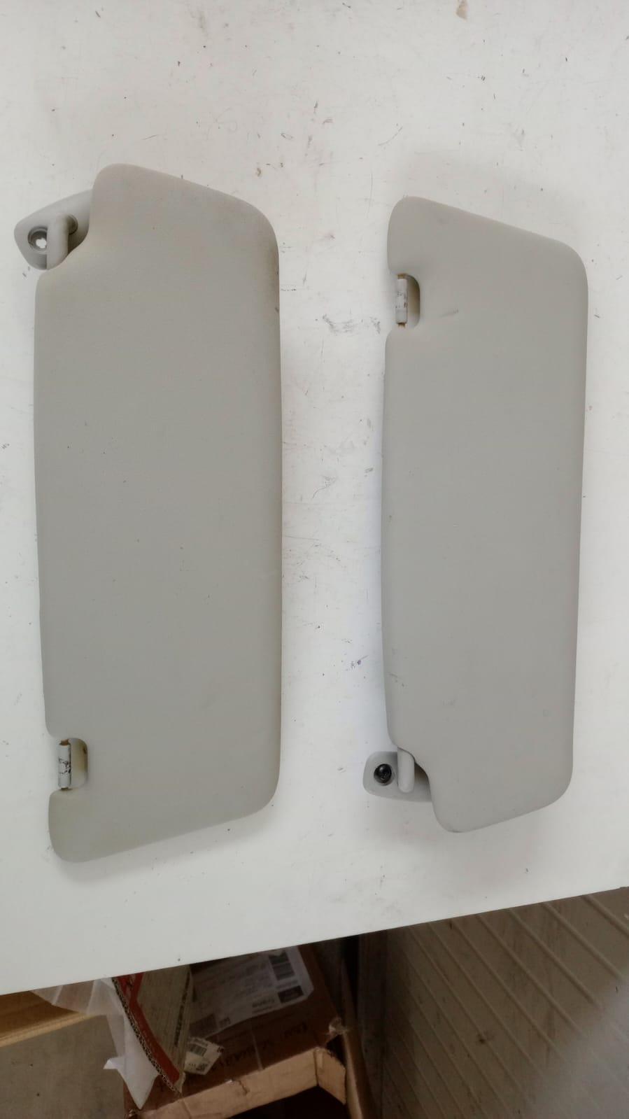 Gancio Parasole Interno Grigio Per Audi A1, A3, A4, A5, Q3, Q5 - Clip Di Ricambio - Plastica - 2