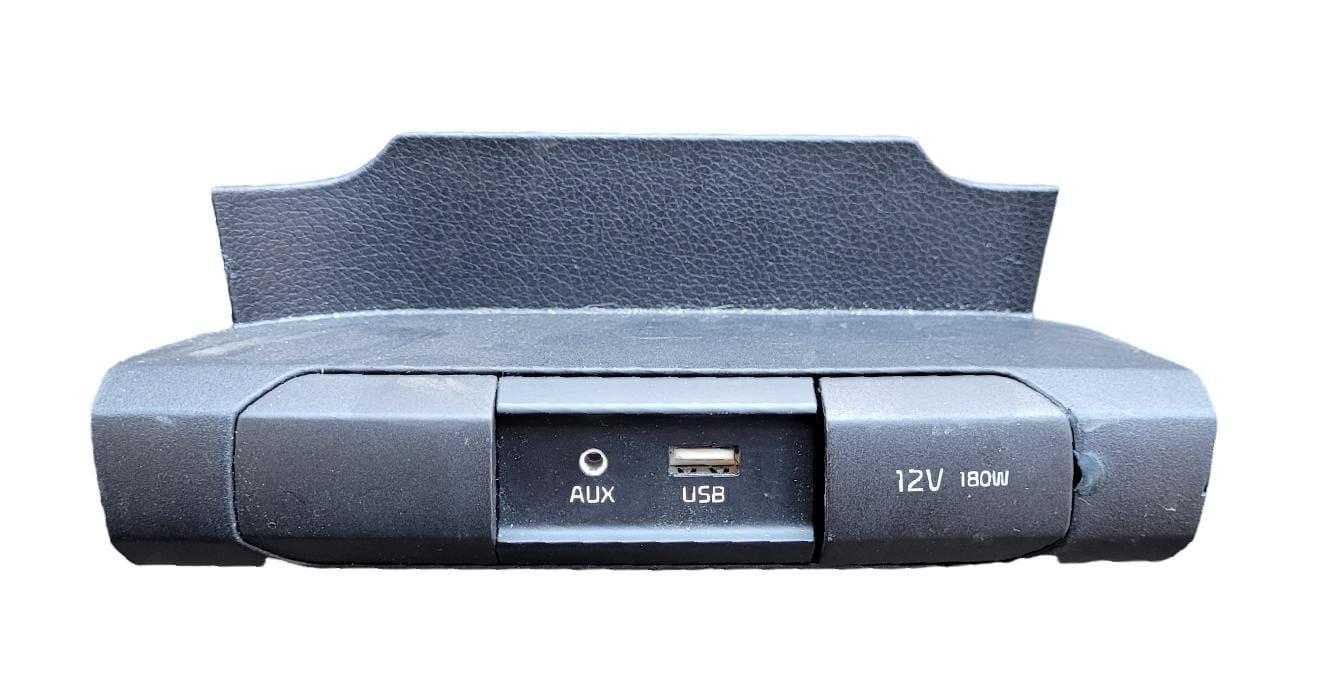Console Porta Usb / Aux Usato