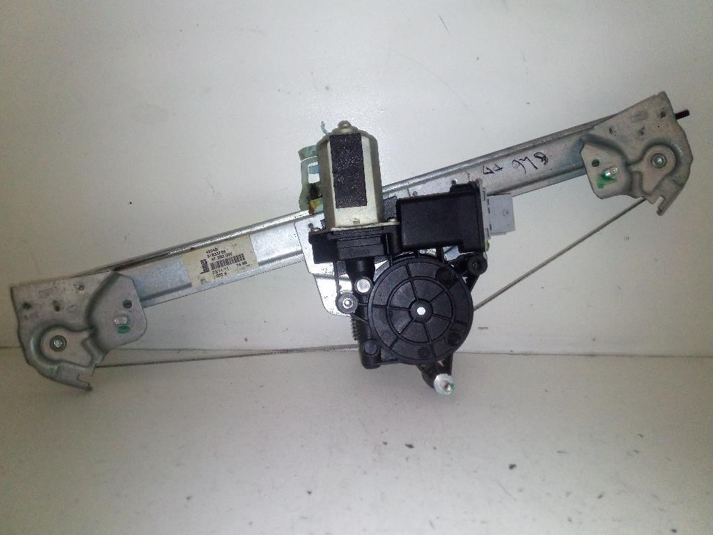Alzacristallo Elettr. Porta Post. Destro 5183764 Usato