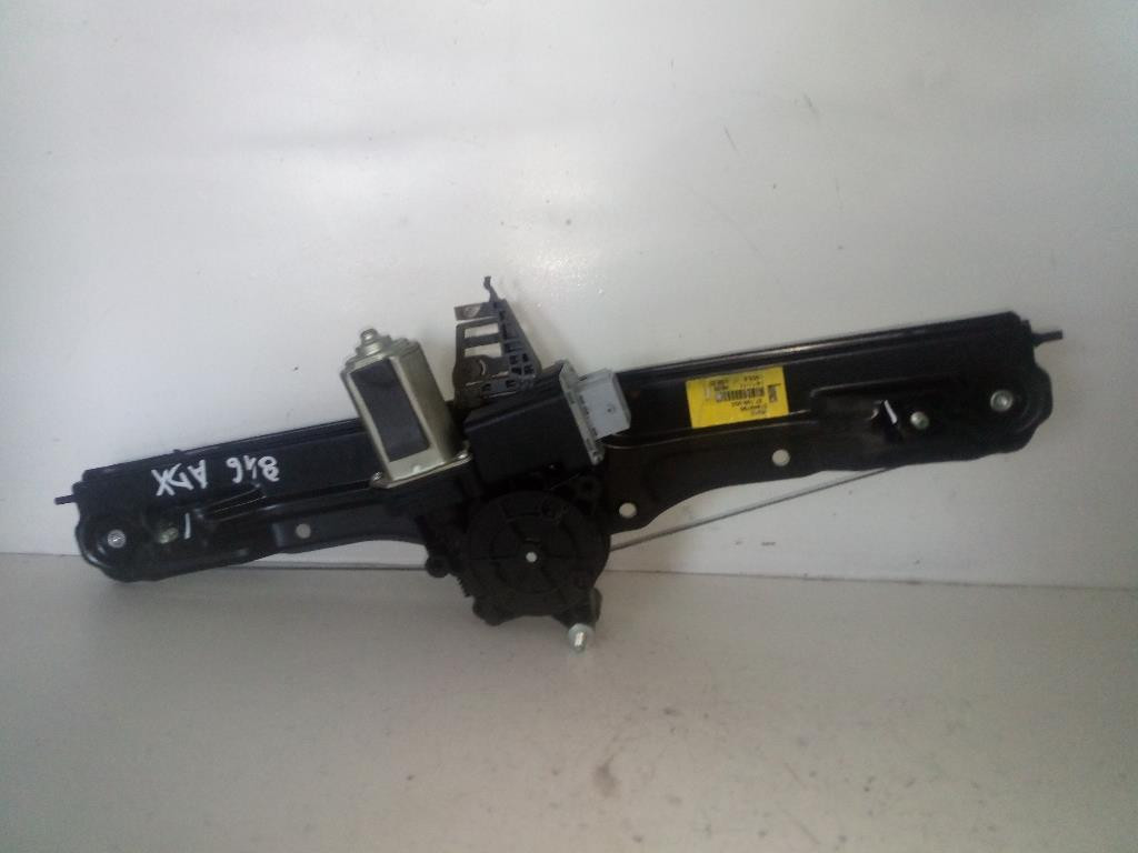 Alzacristallo Elettr. Porta Ant. Destro 51849796 Usato