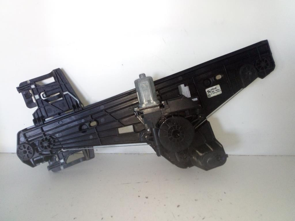 Alzacristallo Elettr. Porta Post. Destro 9843773980 Usato