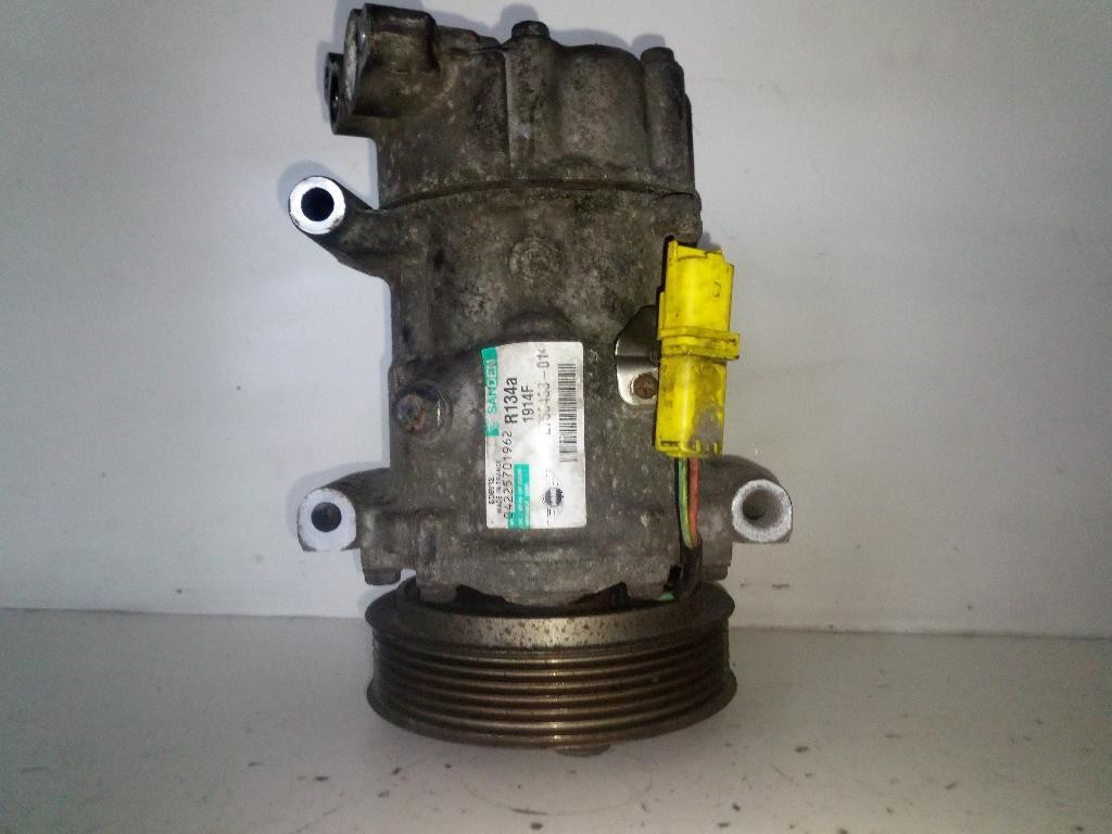 Compressore A/c 275843301 SANDEN 1914F Usato