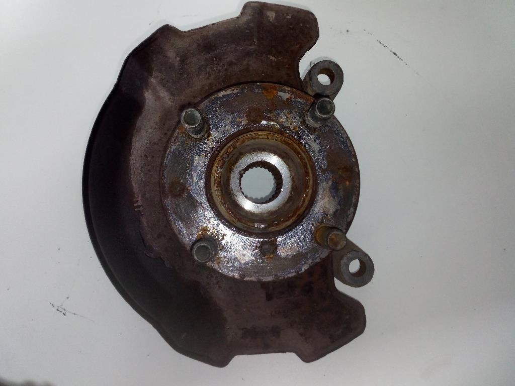 Mozzo Ant. Destro 4511162J10000 Usato