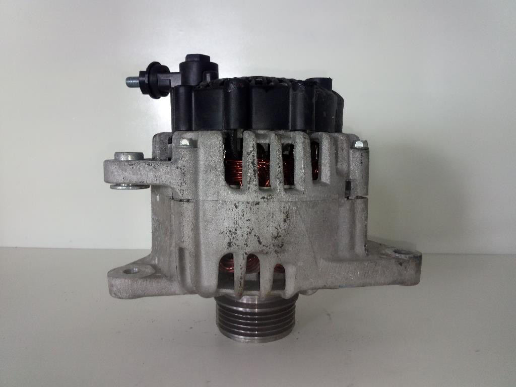 Alternatore EAB Usato