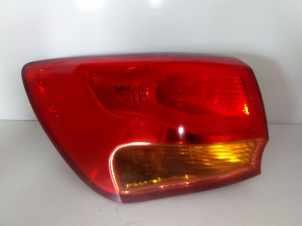 Fanale Post. Sinistro 92401A23 Usato