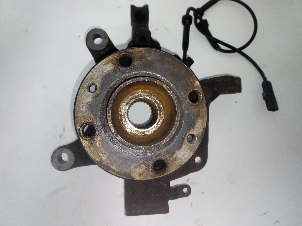 Mozzo Ant. Sinistro 400146736R Usato