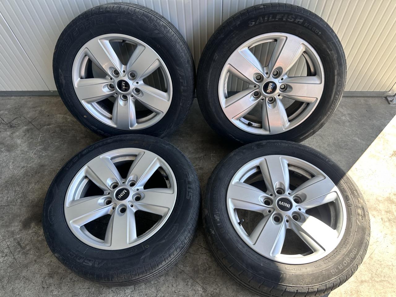 Set da 4 Cerchi in lega S5 per Mini Cabrio Cooper S Coupè Clubman One