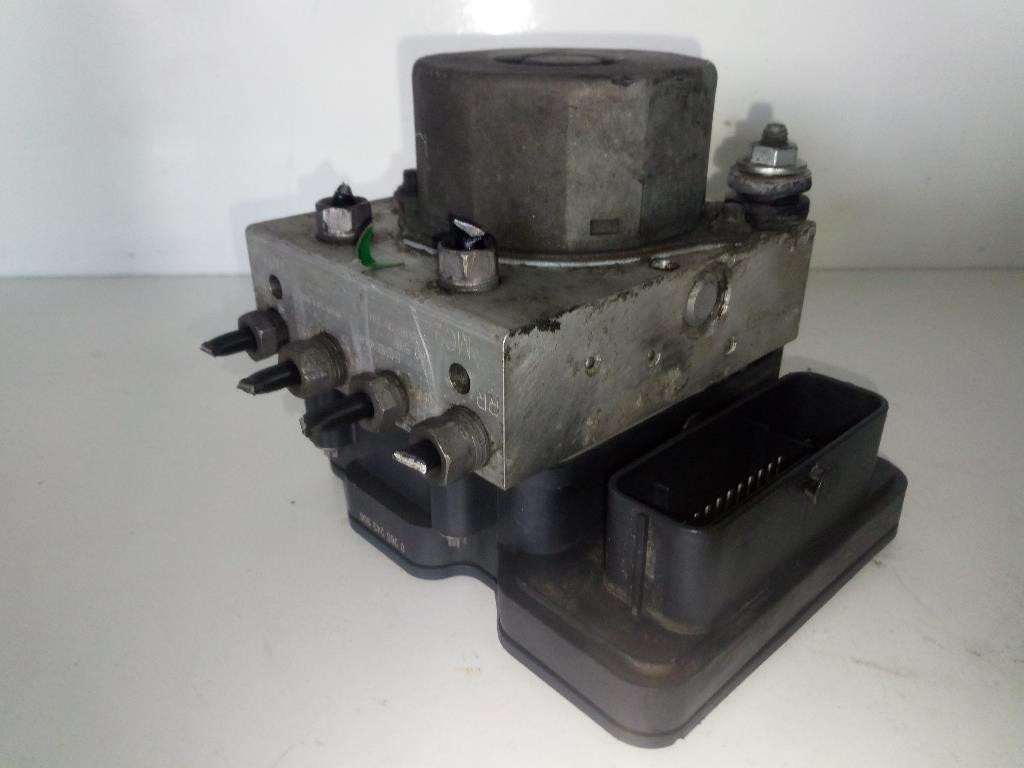 Pompa Abs (Bosch) 0265243906 51965448 0265956367 Usato