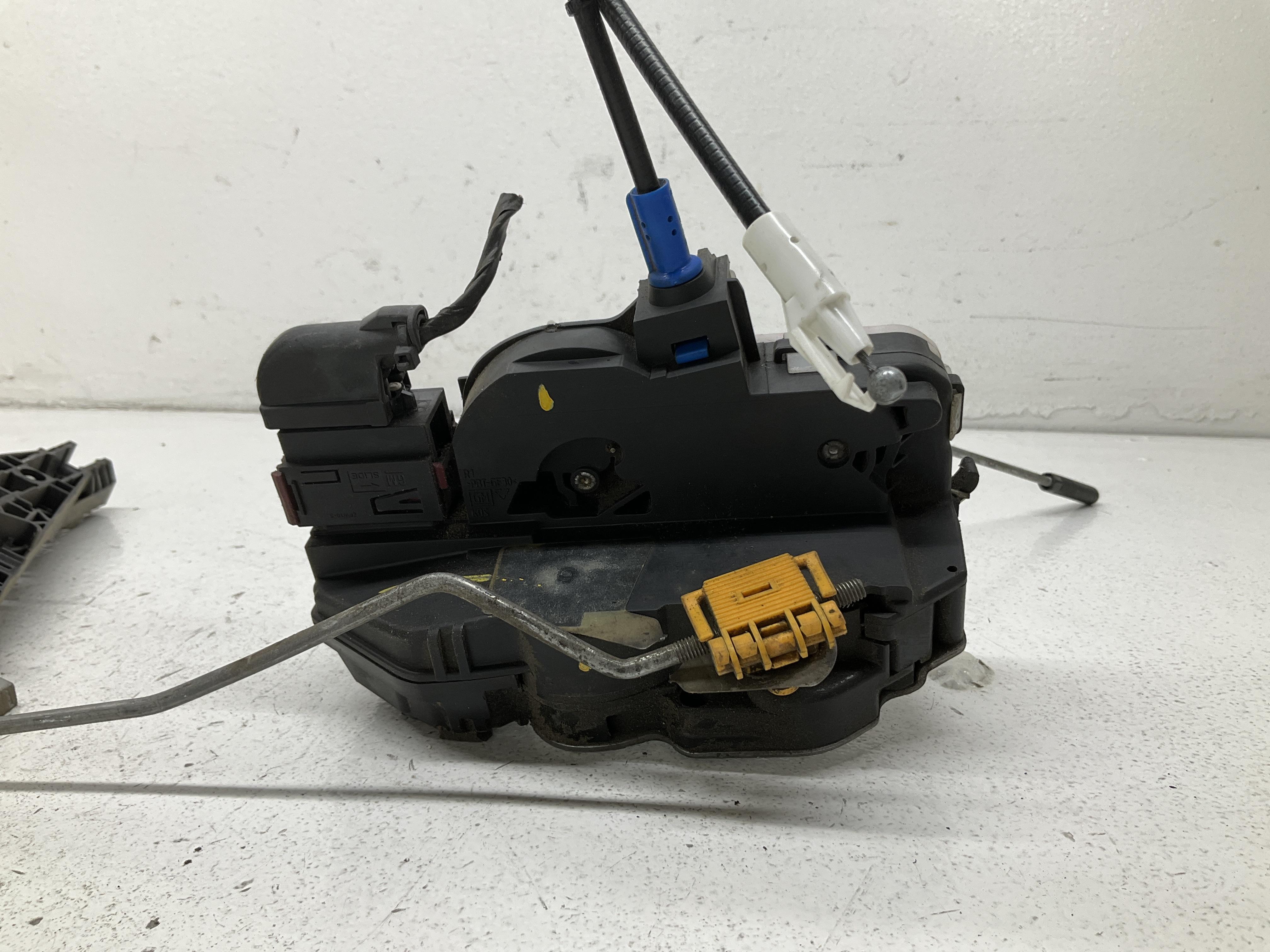 813202E000 Serratura Porta Anteriore Destra per HYUNDAI TUCSON (JM