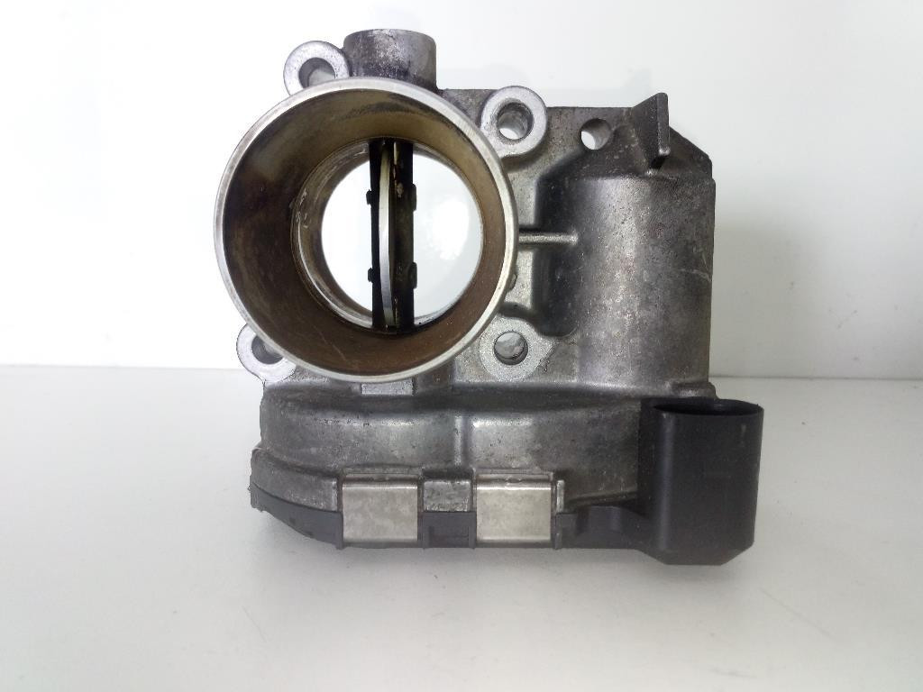 Corpo Farfallato 0281002681 8200330810E Usato