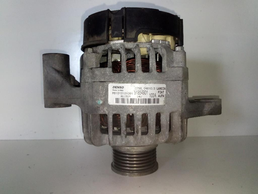 Alternatore 51854901 Usato