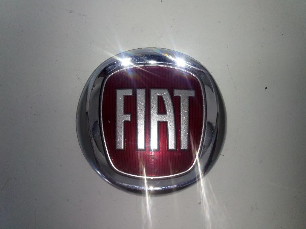 Fiat 500 Embleem Voorzijde - Mobility Group Haaker
