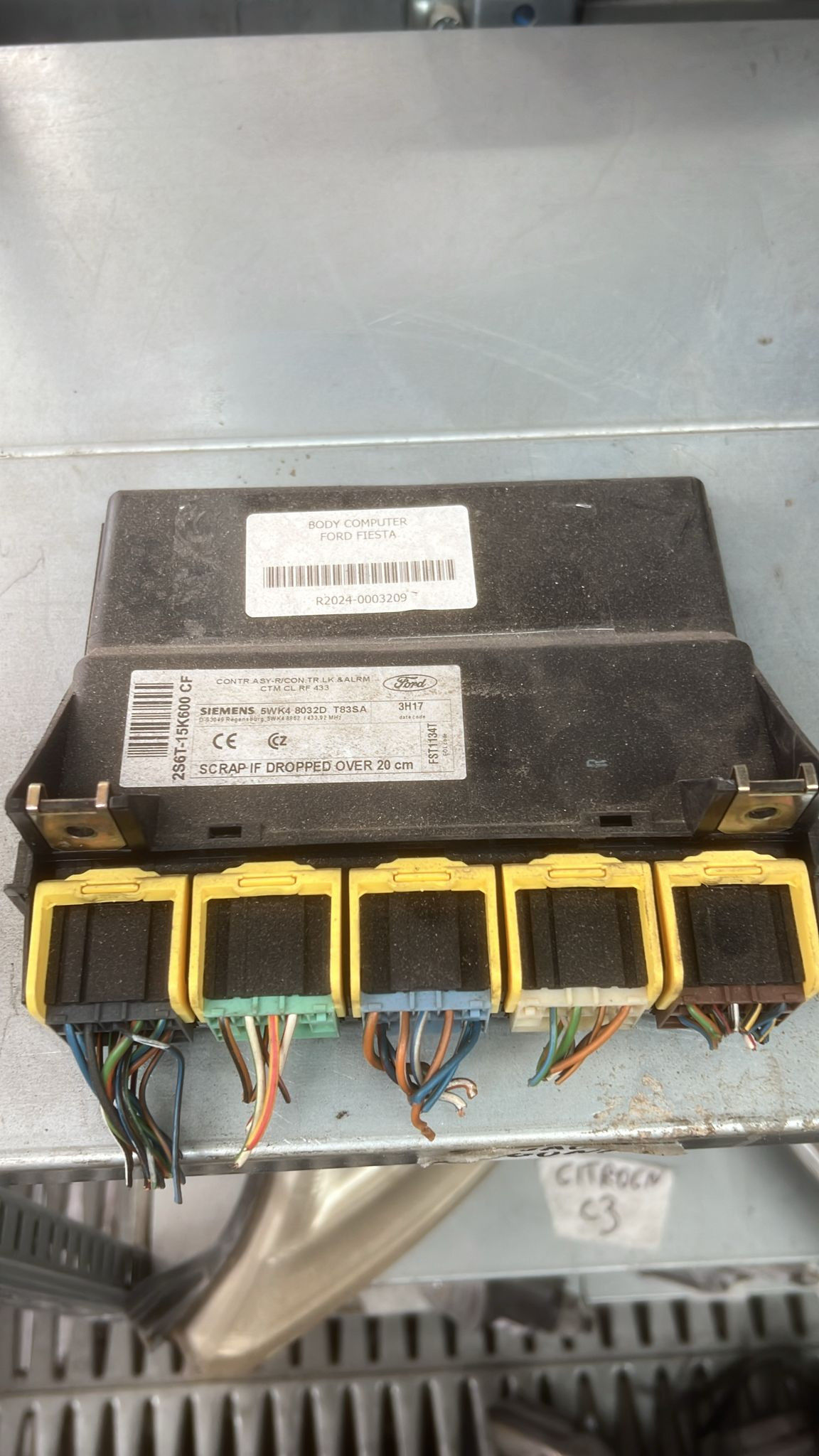Body Computer (Ford) 5WK48032DT83SA Usato