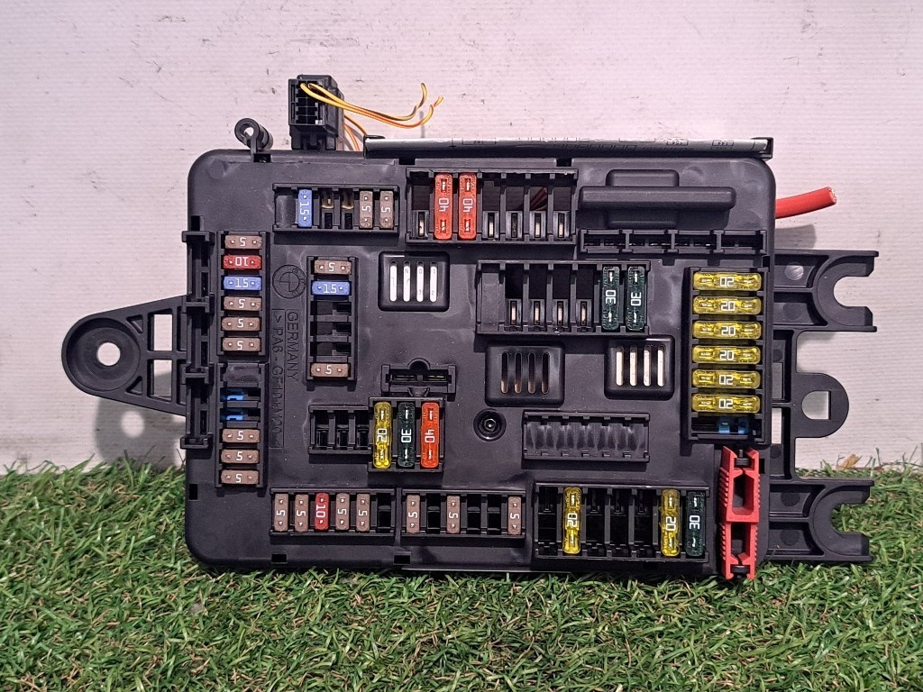 10 Pezzi Di Fusibili In Miniatura Da 20 Ampere E 30 Ampere FMM MCASE Tipo Maxi ("Low Blow - Foto 7