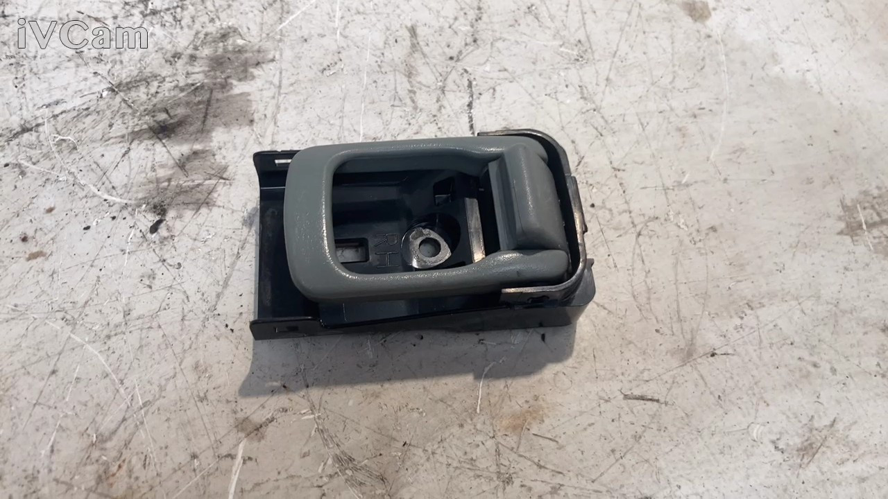 Maniglia Interna Anteriore Destra (Nissan) 806704F100 Usato