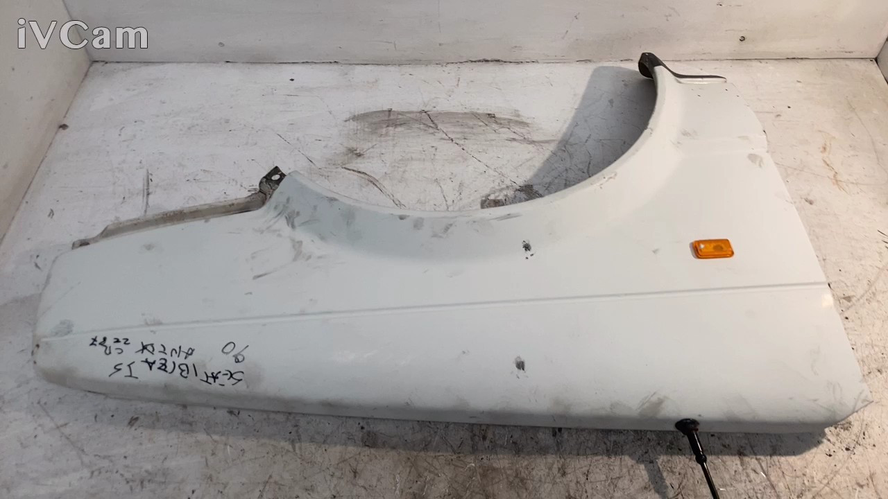Prese D'aria Parafango Anteriore Dx (Seat) 46827088 Usato