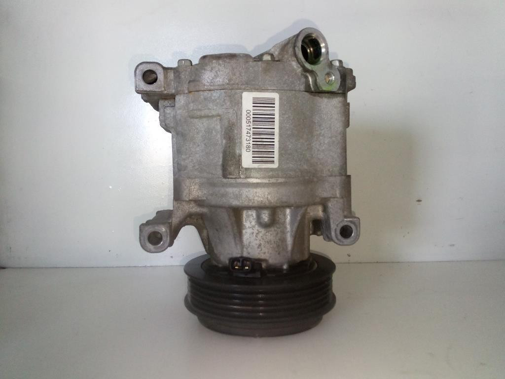 Compressore A/c 51747318 Usato