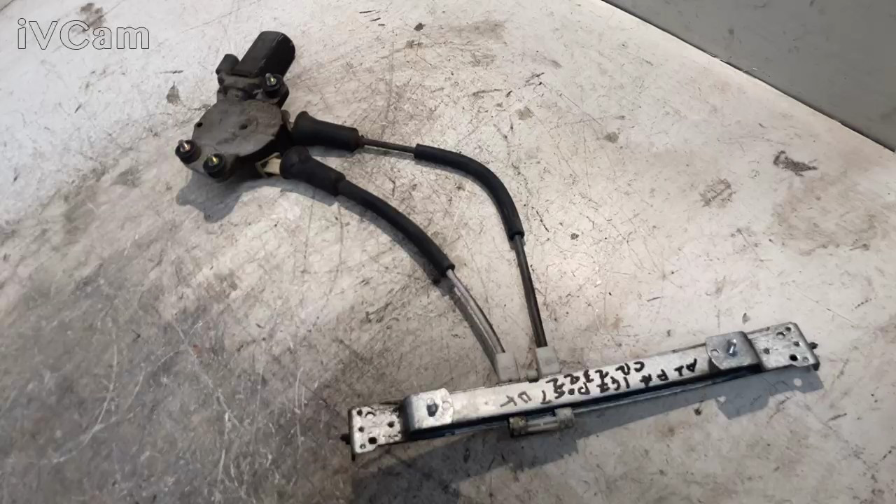 Alzacristallo Elettr. Porta Post. Destro (Alfa Romeo) 46739794 Usato