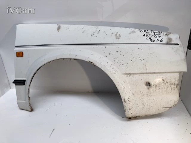 Parafango Ant. Destro (Volkswagen) 46827088 Usato