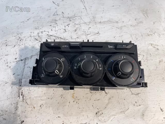Blocco Comando Climatizzazione (Citroen) 9675399980 Usato