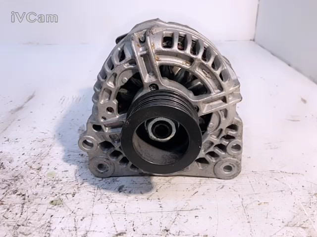 Alternatore (Volkswagen) 028903028EV Usato