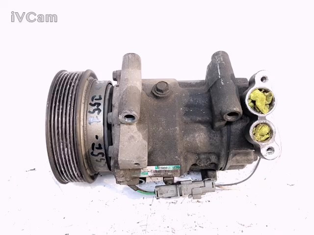 Compressore A/c (Renault) 8200819568 Usato