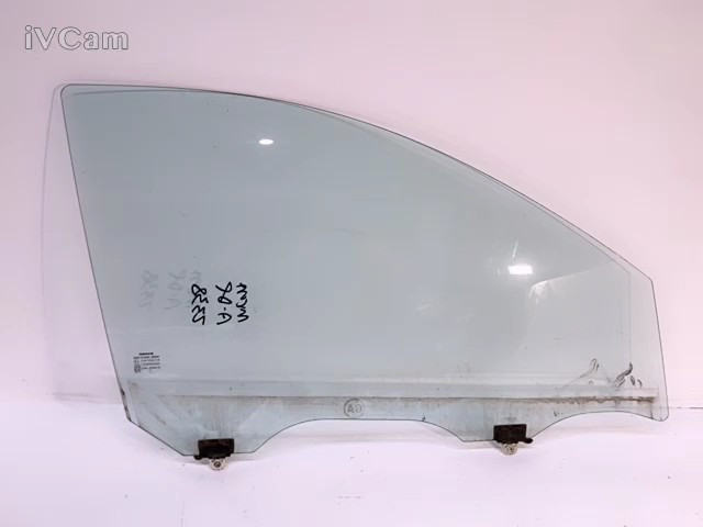 Vetro Scendente Anteriore Destro (Nissan) 803001HB0B Usato