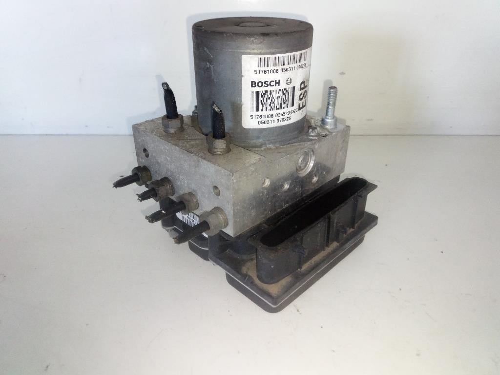 Pompa Abs (Bosch) 0265234325 51761006 0265950463 Usato