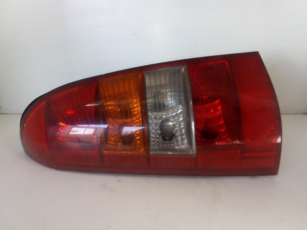 Fanale Post. Sinistro 393032 9117210 Usato